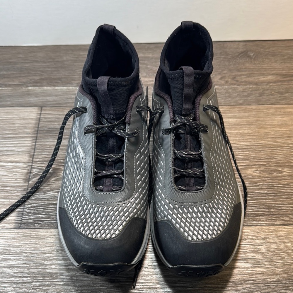 Orvis Gray Shoes men’s size 10